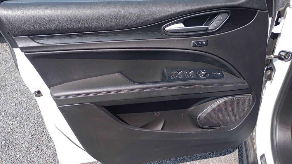 Stelvio 2.2 JTD 190 Q4 AT8 Executive - Automatique Toit ouvrant 2018 occasion 14400 Vaucelles
