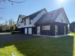  Villa � vendre 7 pi�ces 240 m�