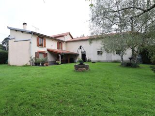  Maison  vendre 6 pices 220 m