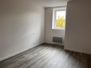  Appartement à louer 3 pièces 60 m²