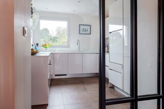  Appartement à vendre 6 pièces 135 m²