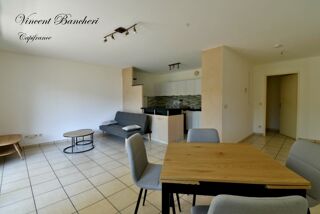  Appartement à louer 3 pièces 63 m²