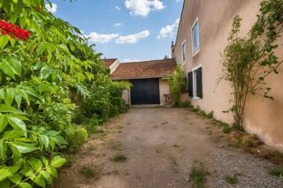  Maison à vendre 10 pièces 243 m²
