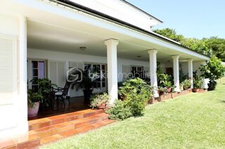  Villa � vendre 7 pi�ces 350 m�