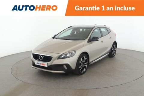 Volvo V40 2.0 T3 Momentum 152 ch 2017 occasion Issy-les-Moulineaux 92130