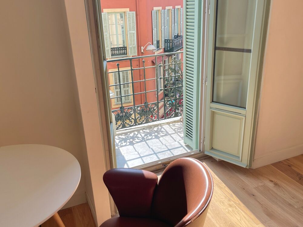 Belle époque, balcon avec aperçu mer