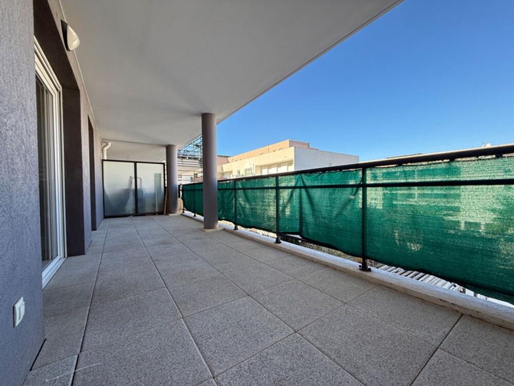 Appartement T2 avec grande terrasse à 800m de la plage - LE LAVANDOU