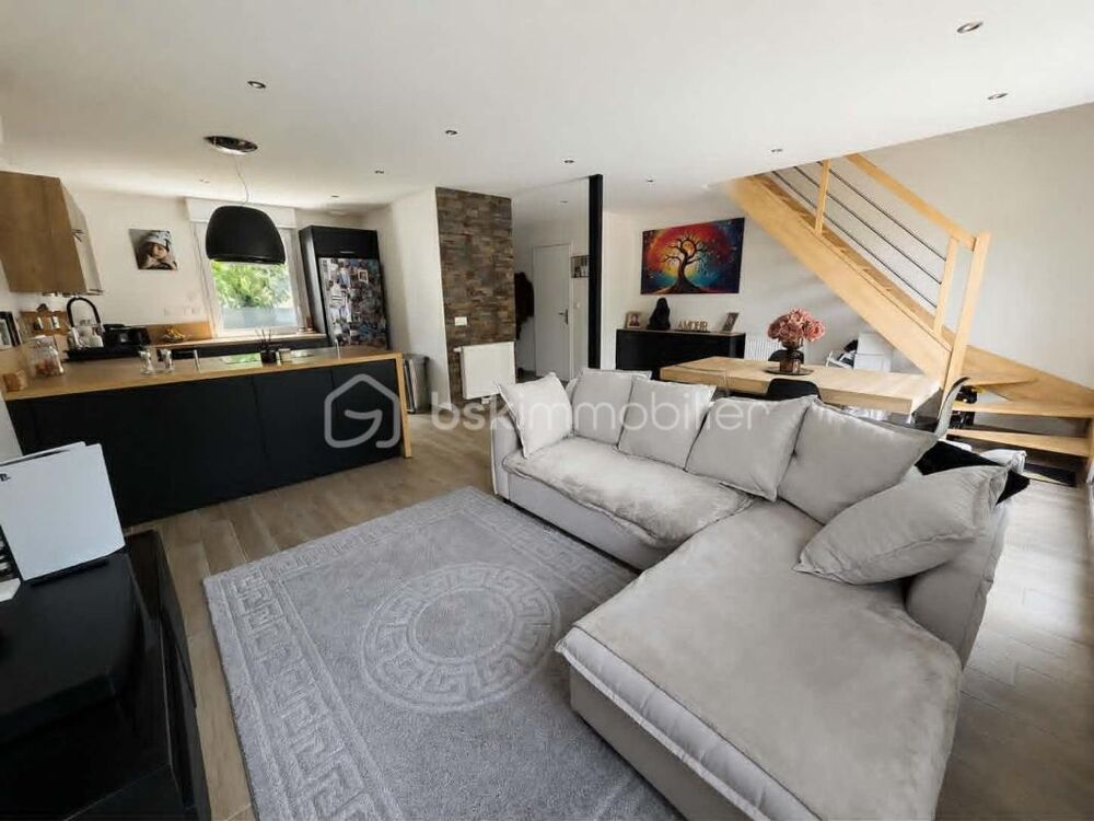 Vente Maison Maison récente de 2019 – 3 chambres – Dépendance de 20 m² – Aucun travaux   DPE B Montfermeil