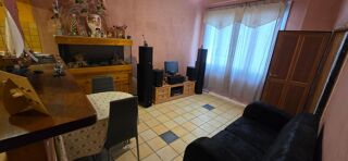  Immeuble à vendre 6 pièces 108 m²