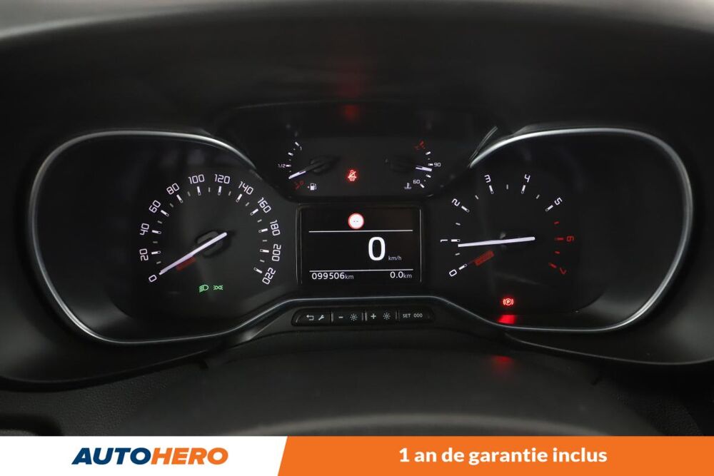Proace city Medium 1.5 D-4D Executive 100 ch 2021 occasion 92130 Issy-les-Moulineaux