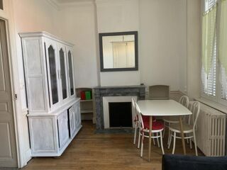 Appartement à louer 2 pièces 45 m²