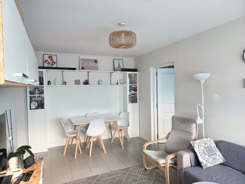 Appartement à vendre 3 pièces AIX LES BAINS (73) - vue dégagée et balcon