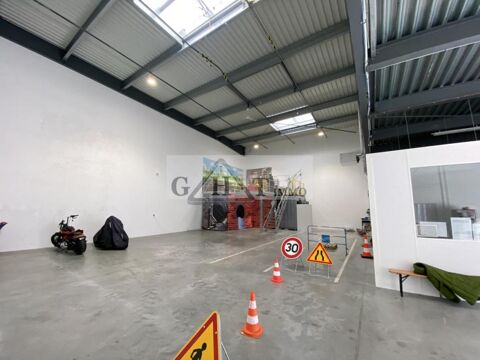   A LOUER ENTREPOT BUREAU VILLENEUVE LA GARENNE 