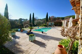  Propriété/château à vendre 10 pièces 314 m²