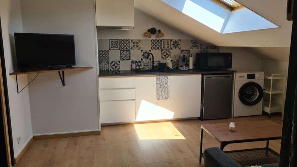 Location Appartement A LOUER A DIGNE-LES-BAINS (04) CHARMANT APPARTEMENT T2 MEUBLE RENOVE Digne les bains