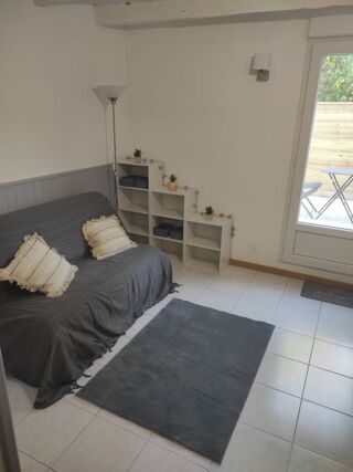  Appartement à louer 1 pièce 28 m²