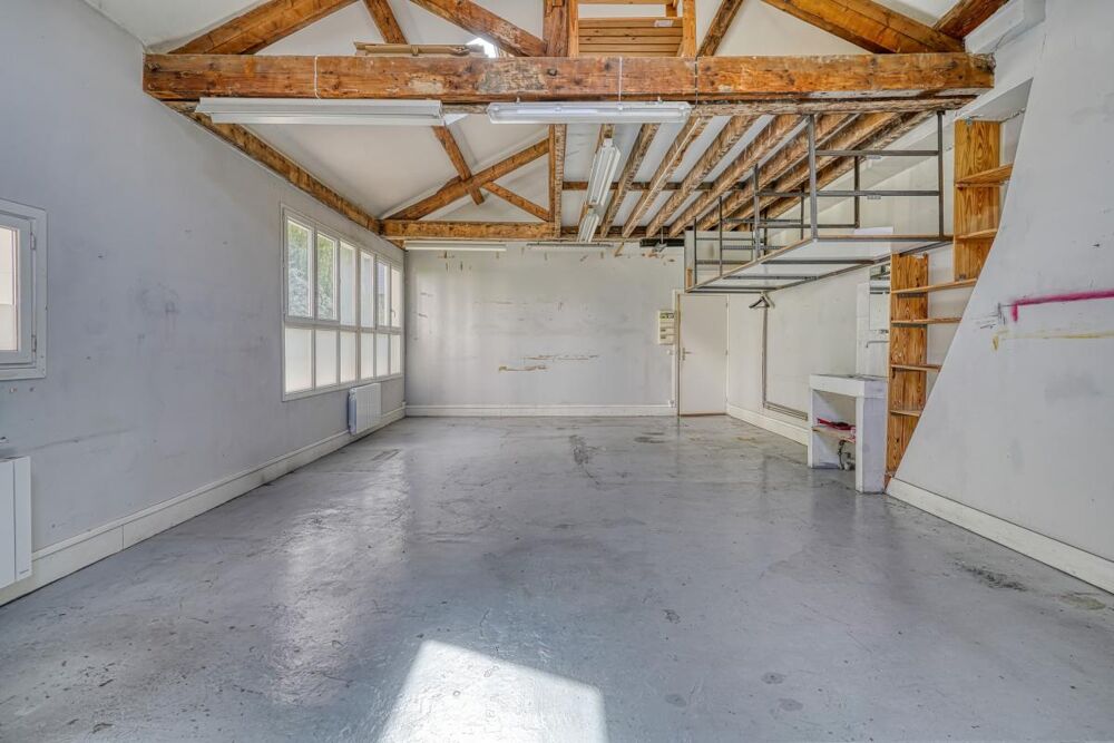 CACHAN  CENTRE-VILLE / COTEAUX  LOFT INDUSTRIEL DE 72 M²  ESPACE MODULABLE À FORT POTENTIEL