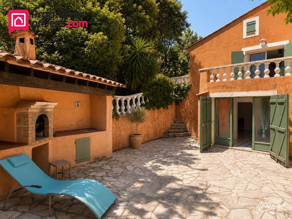 Vente Maison Maison à Anthéor avec vue mer, piscine et deux logements indépendants Saint raphael
