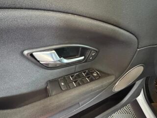 Range Rover Evoque Mark IV TD4 150 BVA Pure 2016 occasion 56120 Les Forges De Lanouee