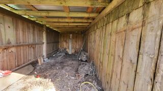  Remise / Grange � vendre 1 pi�ce 99 m� Bosset