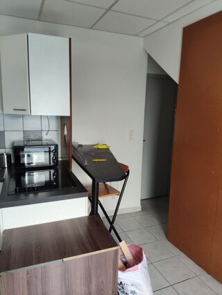  Appartement à louer 1 pièce 24 m²