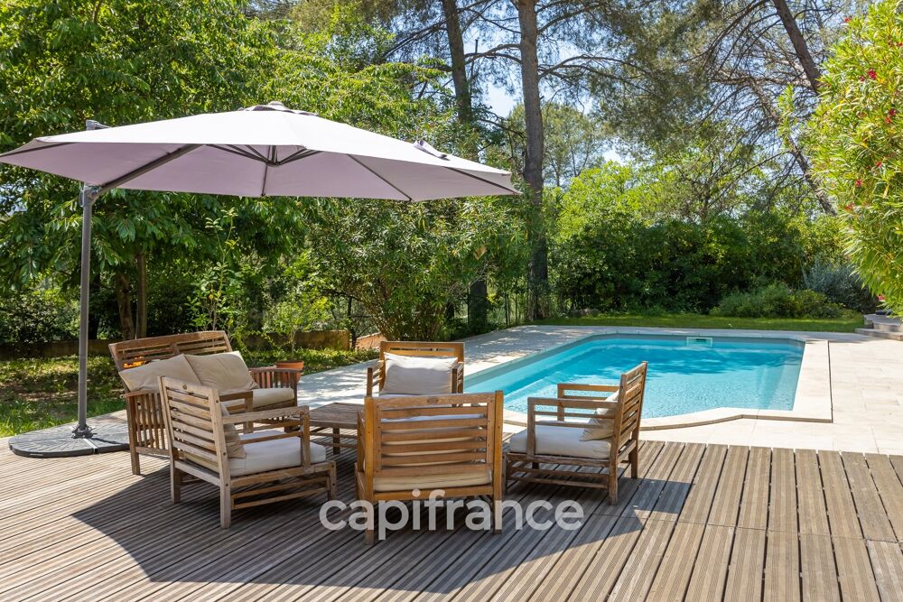 Maison 7 pièces 229 m² · à Fuveau · 229 m² · 920 000 €