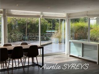  Maison � vendre 8 pi�ces 221 m�