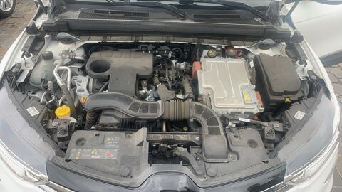 Arkana 1.6 E-Tech 145 Hybrid BVA6 Evolution - Automatique Entretien 2023 occasion 75019 Paris