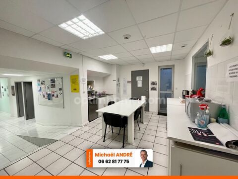 MURS COMMERCIAUX 185 M2 270000 34400 Lunel