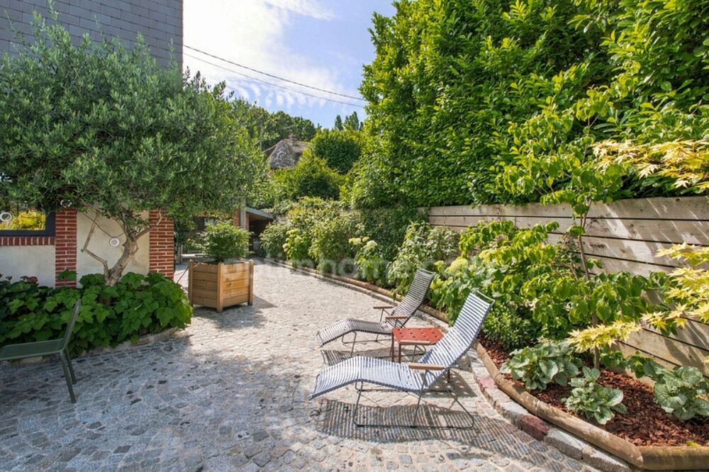 Maison de Maître d'Exception  Honfleur Intra-Muros  Centre Historique  Jardin  Double Carport  158 m² - 4 chambres