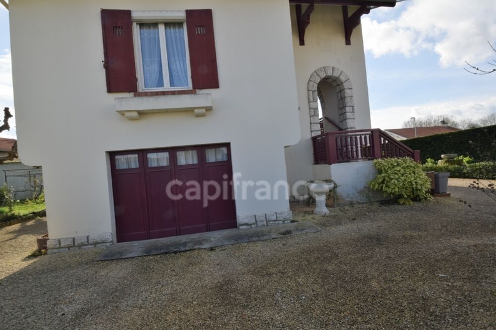 Maison - 4 chambres - terrasse - jardin - garage à MARMANDE (47)