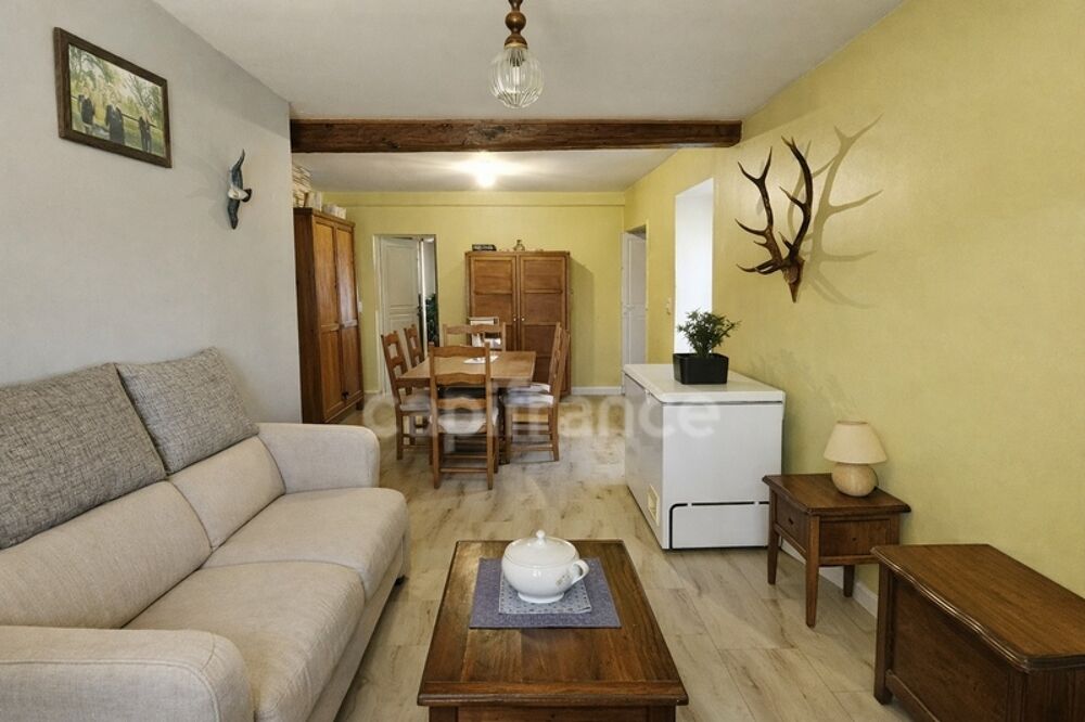 Vente Appartement Appartement 2 chambres avec extérieur privatif et dépendance - à vendre MOUCHARD (39330) Mouchard