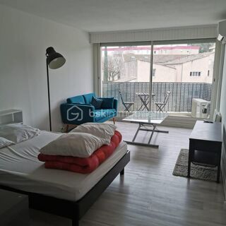  Appartement à louer 1 pièce 25 m²