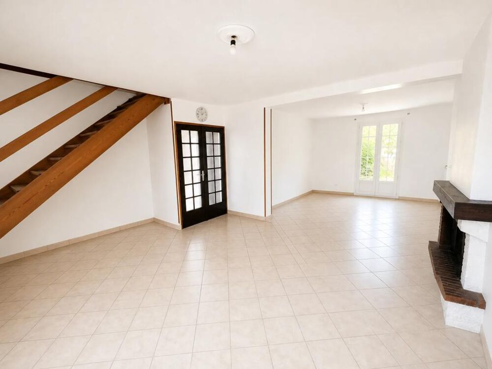Vente Maison Maison de 5 pièces de 121.43m² à Dammarie-les-Lys Dammarie les lys