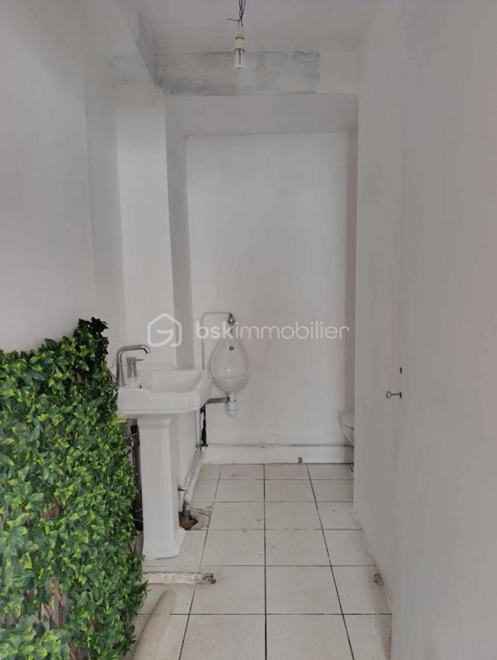Vente Immeuble Appartement et mur commerciaux Nonant le pin