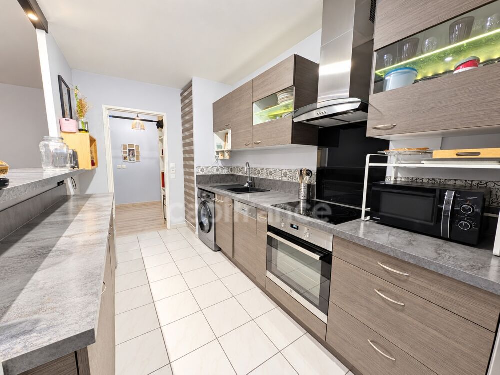 Vente Appartement 3 pièces lumineux 70 m², résidence 2006 proche centre Corbeil essonnes