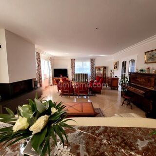  Maison à vendre 8 pièces 265 m²