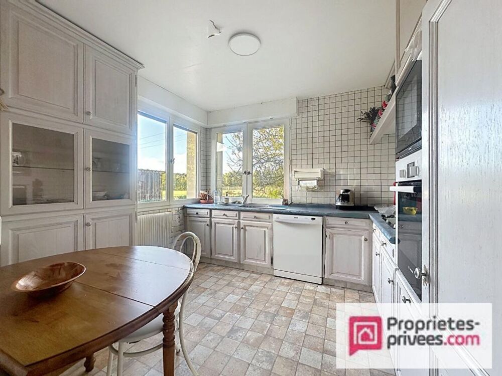 Vente Maison De l'espace et du potentiel pour toute la famille, aux portes de Lisieux -239 000 uros Saint martin de la lieue