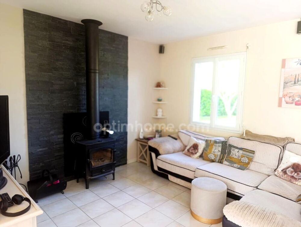 Vente Maison Maison contemporaine 4 chambres – Prête à vivre – Jardin, garage et belles terrasses Saint maurice le girard