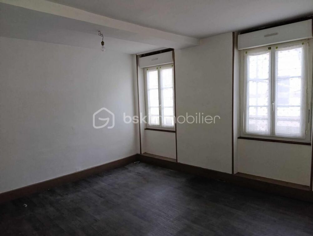 Vente Immeuble Appartement plus murs commerciaux Mortree