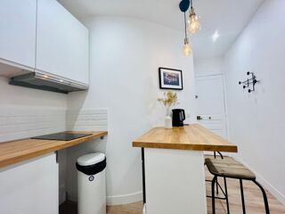  Appartement à louer 1 pièce 21 m² Paris 09