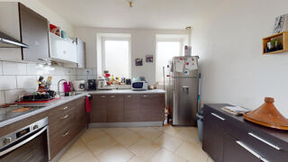  Immeuble à vendre 10 pièces 188 m²