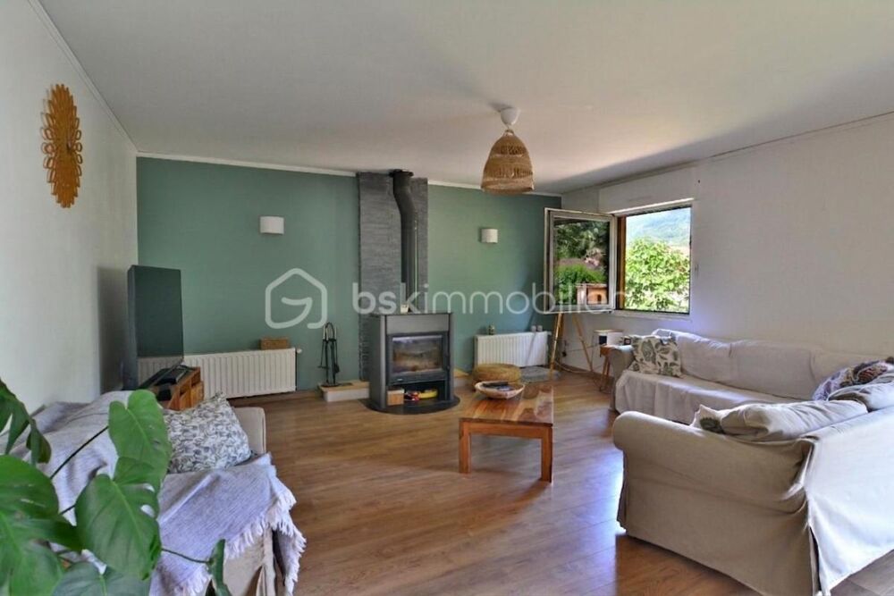Maison bardage bois 180 m²  Vue Montagne  Saint-Pierre-de-Mésage