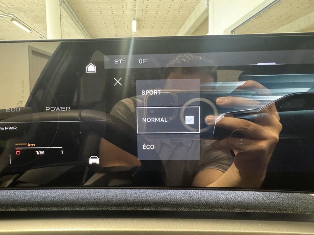 3008 III 1.2 HYBRID 145 DCS6 GT EXCLUSIVE 2026 occasion 52000 Chamarandes-Choignes