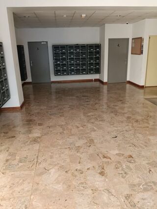  Appartement à louer 1 pièce 23 m²