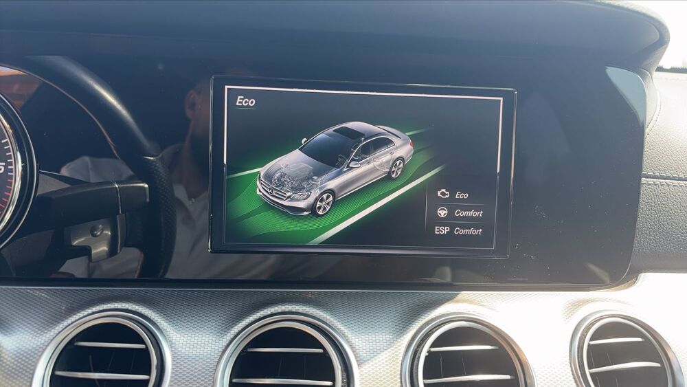 Classe E 220d 194 9G-DCT AMG Line 2017 occasion 32500 Fleurance