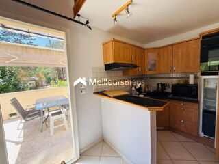  Maison à vendre 15 + pièces 216 m²