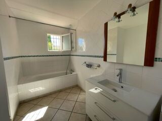  Maison à louer 4 pièces 90 m²