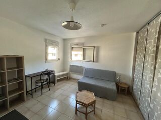  Appartement à louer 1 pièce 24 m²
