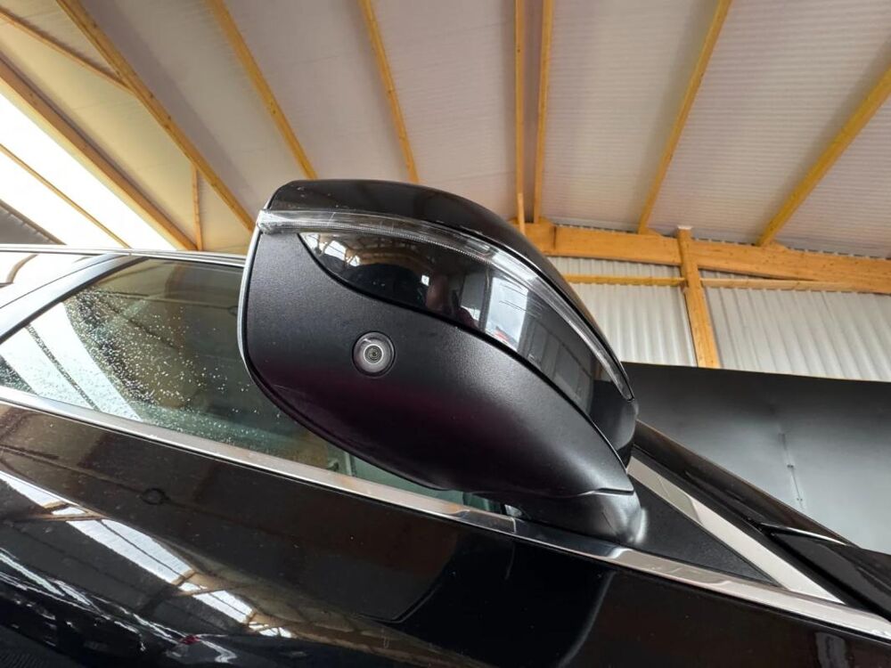 S&eacute;rie 5 520d 190 ch BVA8 Luxury 2017 occasion 56120 Les Forges De Lanouee